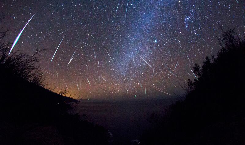 lluvia de estrellas líridas