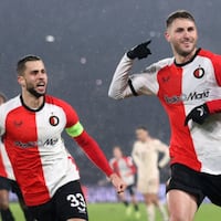Qué falta para que Santiago Giménez llegue al AC Milan oficialmente