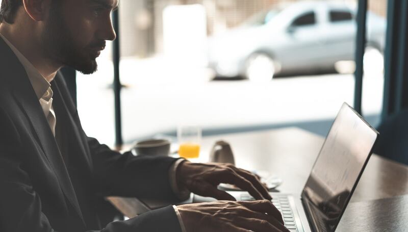 Buscar empleo en plataformas 2023